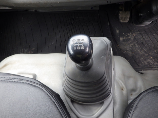 トヨタ トヨエース 小型 平ボディ TKG-XZU650(102718) 14枚目