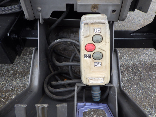 トヨタ トヨエース 小型 平ボディ TKG-XZU650(102718) 27枚目