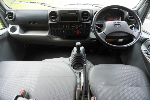 日野 デュトロ 小型 平ボディ TKG-XZU655M(102719) 45枚目