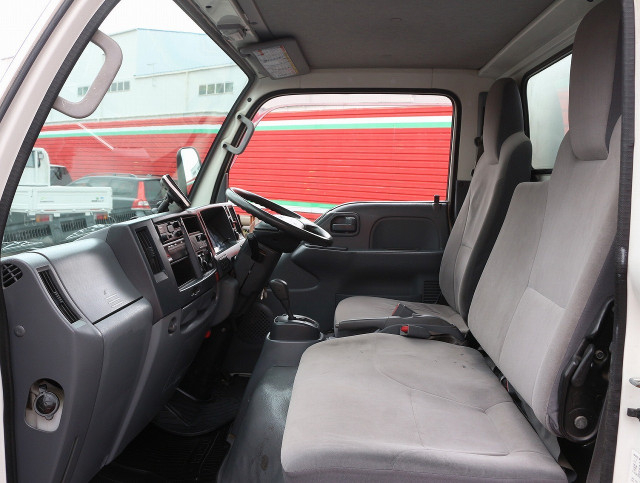 いすゞ エルフ 小型 バン TKG-NHR85AN(102720) 43枚目