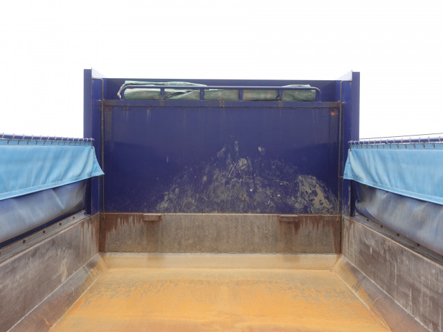 いすゞ ギガ 大型 土砂ダンプ QKG-CXZ77AT(102721) 15枚目