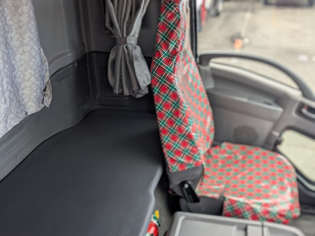 いすゞ フォワード 中型 ウィング TKG-FRR90T2(102722) 22枚目