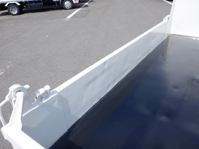 いすゞ エルフ 小型 土砂ダンプ TKG-NJR85AD(102723) 9枚目