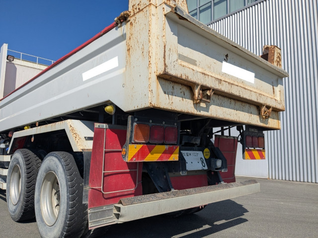 いすゞ ギガ 大型 土砂ダンプ QKG-CXZ77AT(102725) 6枚目