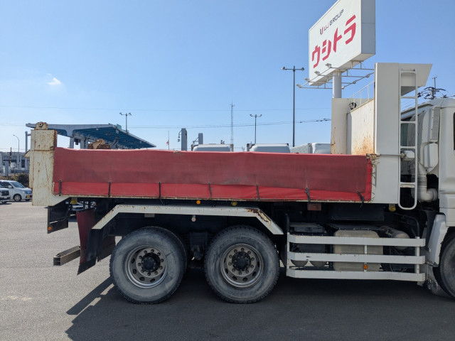 いすゞ ギガ 大型 土砂ダンプ QKG-CXZ77AT(102725) 18枚目