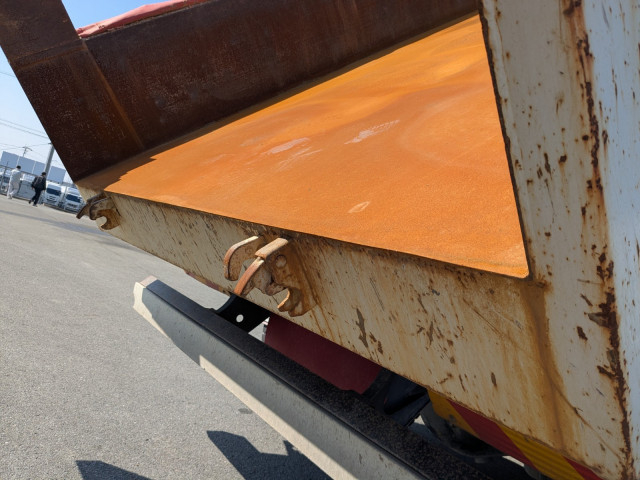 いすゞ ギガ 大型 土砂ダンプ QKG-CXZ77AT(102725) 32枚目