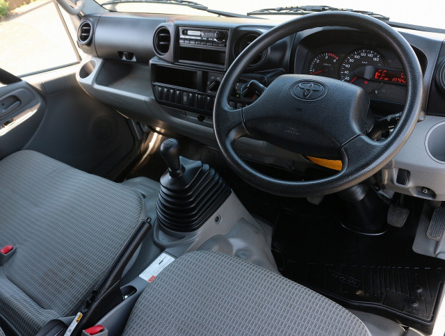 トヨタ ダイナ 小型 平ボディ TKG-XZC605(102726) 29枚目