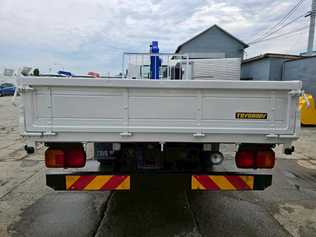 日野 レンジャー 中型 平ボディ（クレーン付） TKG-FC9JKAP(102731) 8枚目