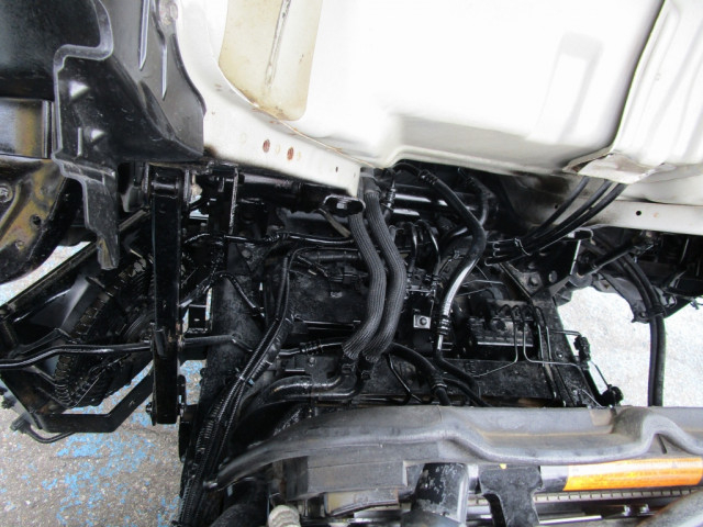 いすゞ エルフ 小型 平ボディ（クレーン付） TKG-NKR85AR(102730) 20枚目