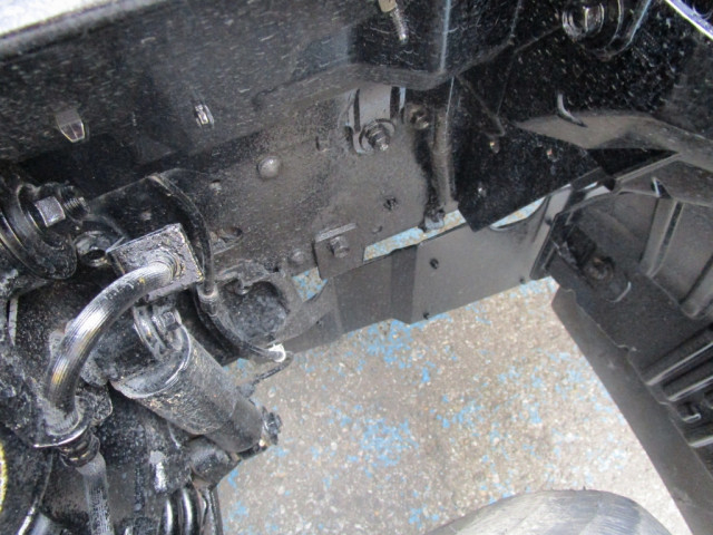 いすゞ エルフ 小型 平ボディ（クレーン付） TKG-NKR85AR(102730) 22枚目