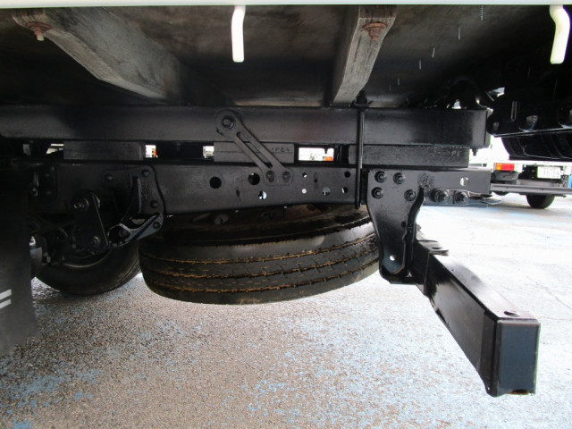 いすゞ エルフ 小型 平ボディ（クレーン付） TKG-NKR85AR(102730) 24枚目