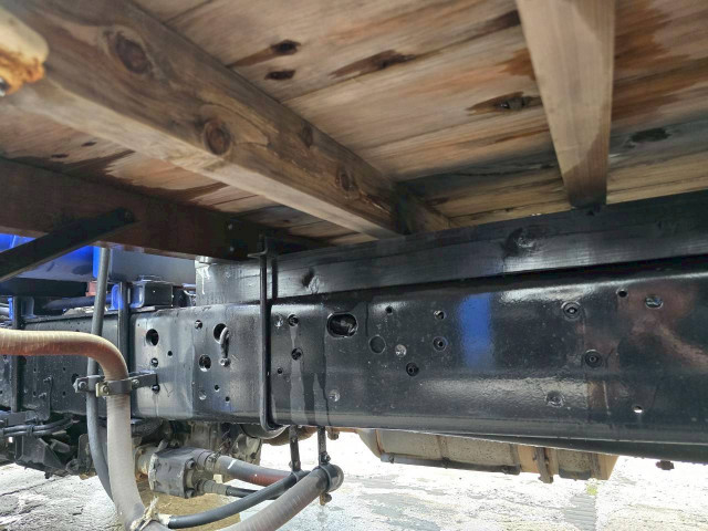 日野 レンジャー 中型 平ボディ（クレーン付） TKG-FC9JKAP(102731) 20枚目