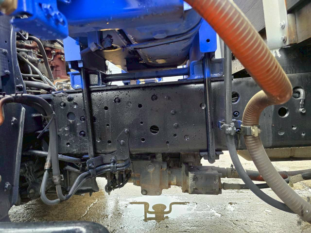 日野 レンジャー 中型 平ボディ（クレーン付） TKG-FC9JKAP(102731) 21枚目