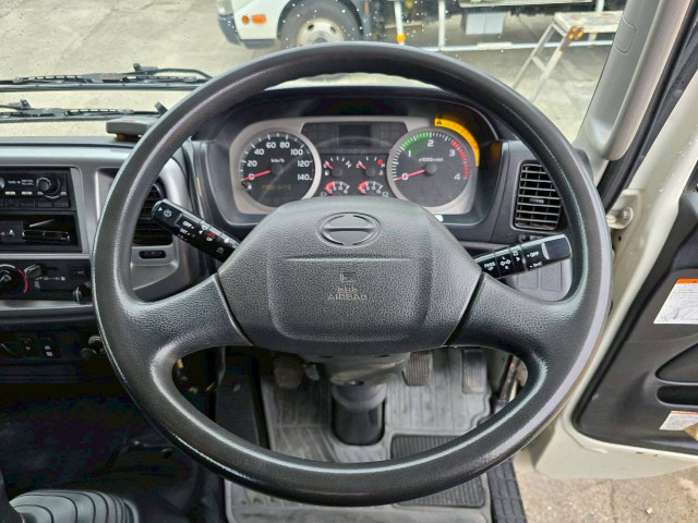 日野 レンジャー 中型 平ボディ（クレーン付） TKG-FC9JKAP(102731) 29枚目