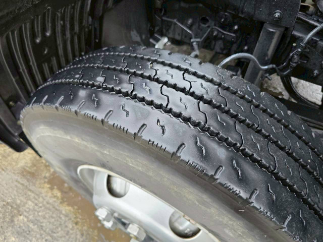 日野 レンジャー 中型 平ボディ（クレーン付） TKG-FC9JKAP(102731) 39枚目