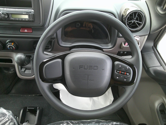 三菱ふそう キャンター 小型 平ボディ 2RG-FBA20(102732) 14枚目