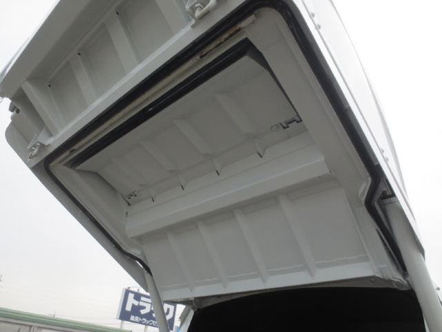 三菱ふそう キャンター 小型 塵芥車（プレス式） 2RG-FEAV0(102736) 15枚目