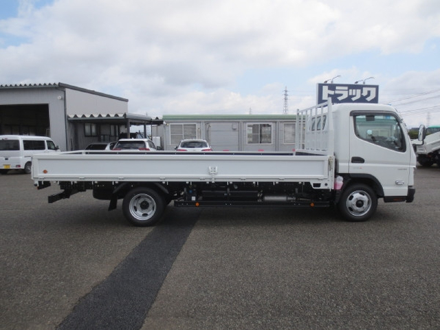 三菱ふそう キャンター 小型 平ボディ 2RG-FEB50(102737) 8枚目