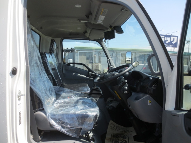 日野 デュトロ 小型 バン 2KG-XZU712M(102738) 13枚目