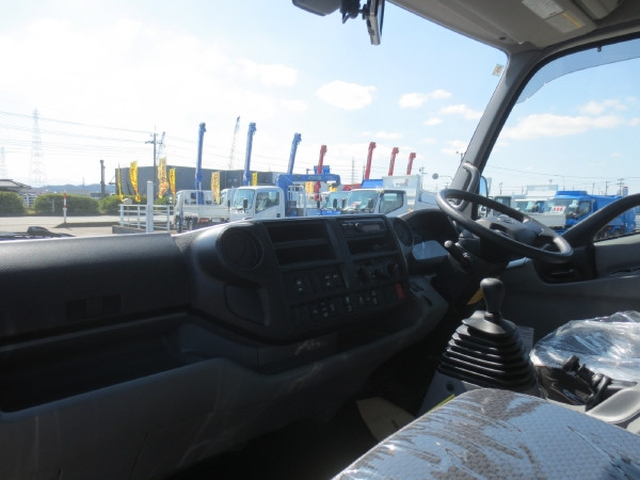 日野 デュトロ 小型 バン 2KG-XZU712M(102738) 14枚目