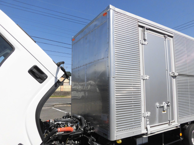 いすゞ エルフ 小型 バン 2RG-NLR88AN(102741) 8枚目