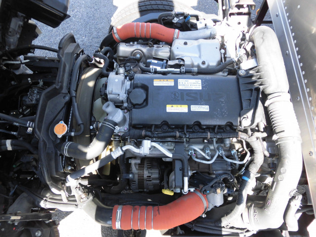 いすゞ エルフ 小型 バン 2RG-NLR88AN(102741) 19枚目