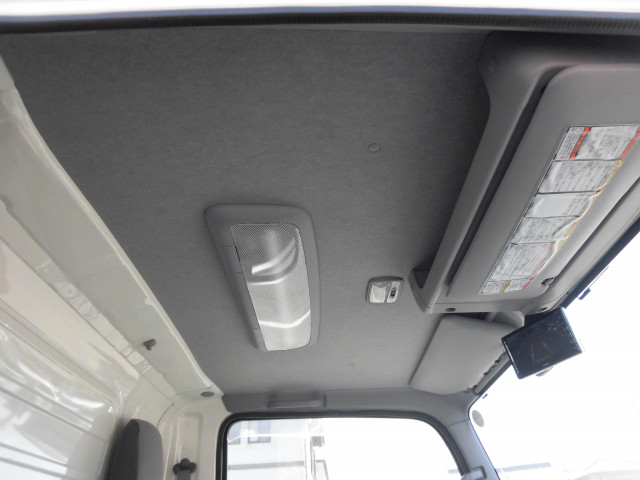 いすゞ エルフ 小型 バン 2RG-NLR88AN(102741) 35枚目