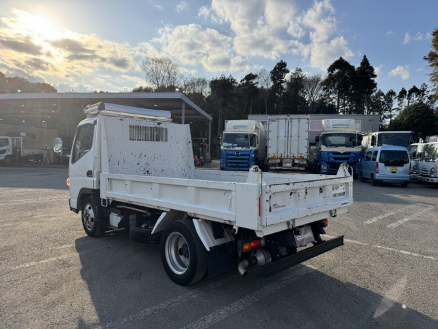 日産自動車 アトラス 小型 土砂ダンプ 2RG-FBA3W(102742) 4枚目