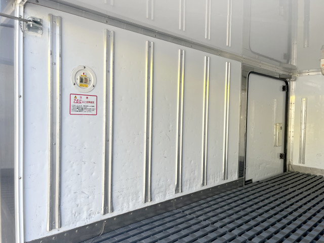 日産自動車 バネット 小型 冷蔵冷凍バン ABF-SKP2TN(102743) 12枚目