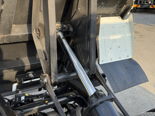 日産自動車 アトラス 小型 土砂ダンプ 2RG-FBA3W(102742) 15枚目