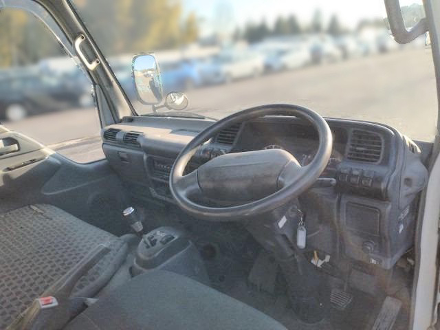 いすゞ エルフ 小型 Wキャブ PB-NKR81AR(102744) 16枚目