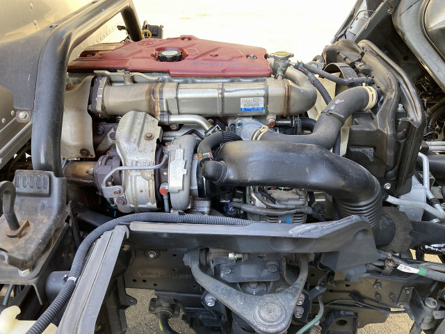 トヨタ トヨエース 小型 バン TPG-XZU645(109343) 33枚目