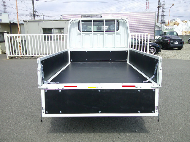 Mitsubishi Fuso canter Small Double cab 2RG-FBA20(105856) 9枚目