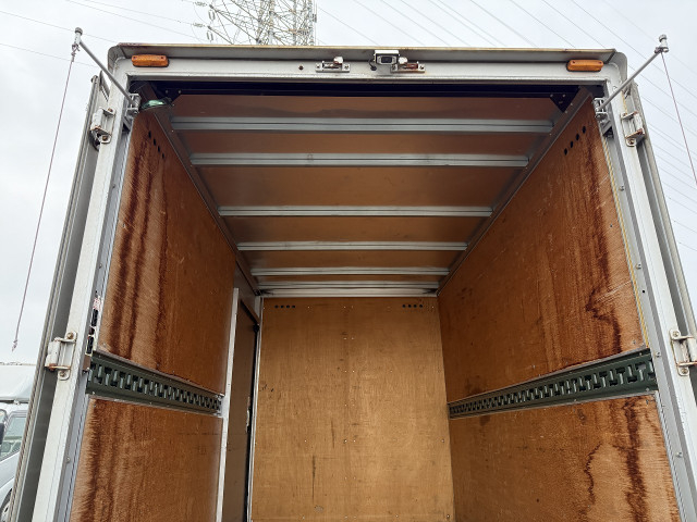 トヨタ トヨエース 小型 バン BDG-XZU308(102840) 10枚目