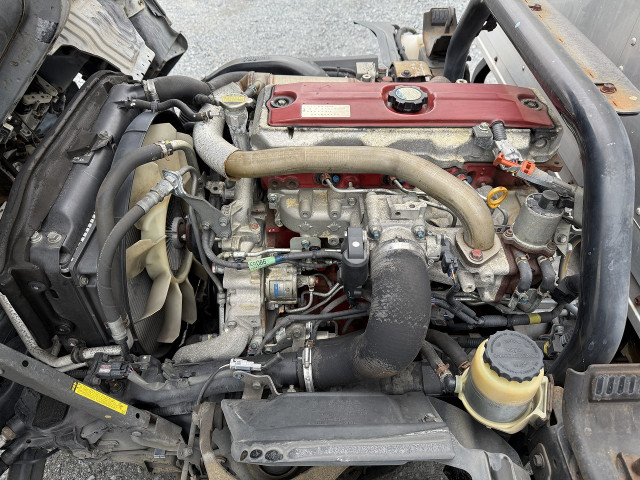 トヨタ トヨエース 小型 バン BDG-XZU308(102840) 18枚目