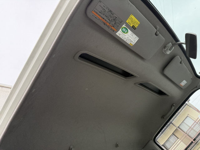 トヨタ トヨエース 小型 バン BDG-XZU308(102840) 42枚目