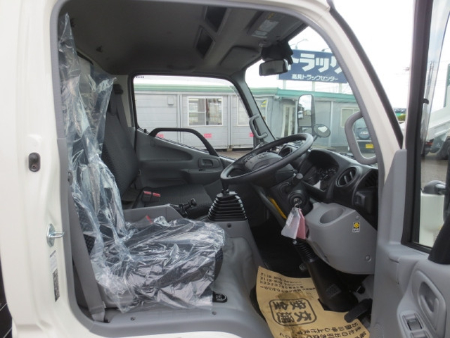 日野 デュトロ 小型 バン 2KG-XZU655M(102844) 13枚目