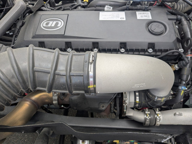 UDトラックス（日産） クオン 大型 ウィング 2PG-CD4FA(102846) 37枚目