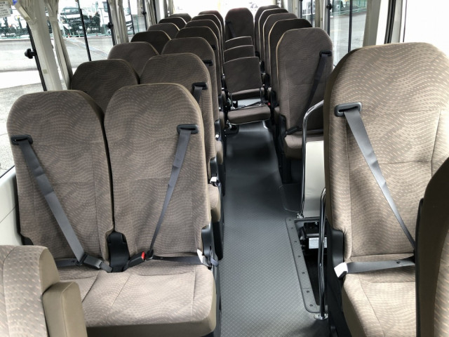 トヨタ コースター 小型 バス 2KG-GDB70(102850) 20枚目