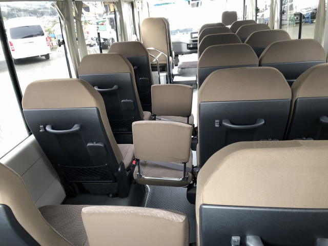 トヨタ コースター 小型 バス 2KG-GDB70(102850) 21枚目