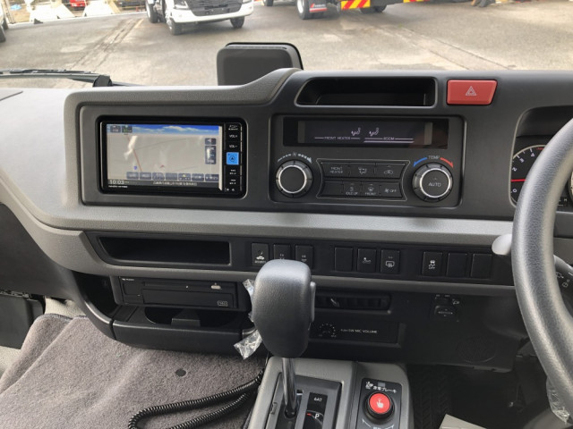 トヨタ コースター 小型 バス 2KG-GDB70(102850) 39枚目