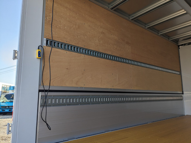 日野 デュトロ 小型 ウィング 2KG-XZU710M(102852) 19枚目