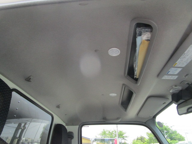 日野 デュトロ 小型 バン 2KG-XZU655M(102853) 20枚目