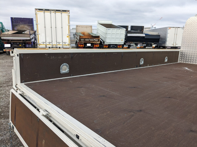 日野 デュトロ 小型 平ボディ（クレーン付） 2KG-XZU722M(102854) 15枚目