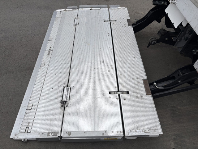 日野 デュトロ 小型 バン 2KG-XZU712M(102859) 18枚目