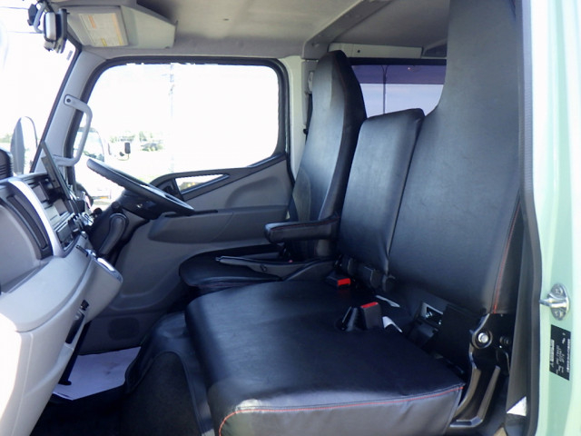 三菱ふそう キャンター 小型 Wキャブ 2RG-FBA20(102861) 13枚目