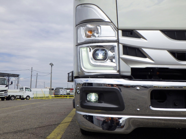 いすゞ エルフ 小型 平ボディ 2RG-NPR88AR(102864) 3枚目