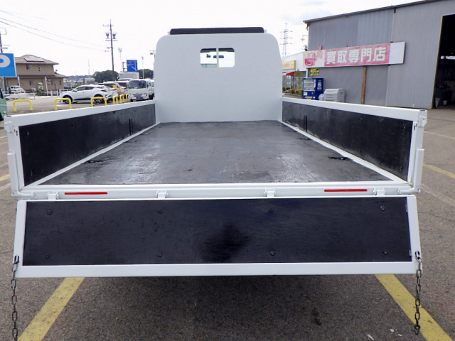 いすゞ エルフ 小型 平ボディ 2RG-NPR88AR(102864) 7枚目