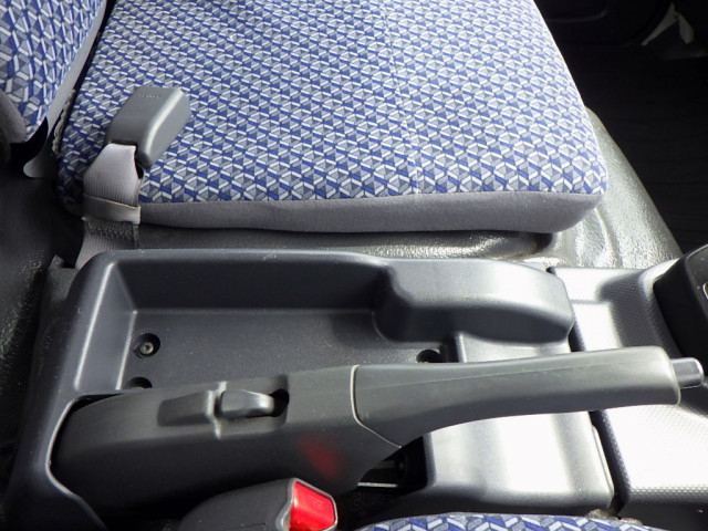 いすゞ エルフ 小型 平ボディ 2RG-NPR88AR(102864) 15枚目