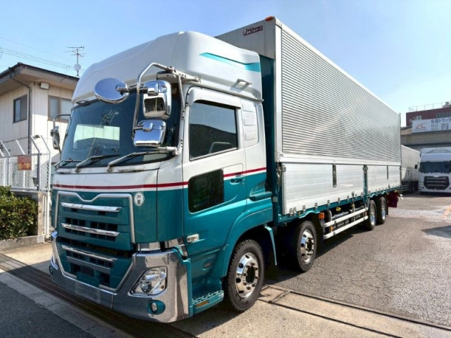 UDトラックス（日産） クオン 大型 ウィング 2PG-CG5CA(102865) 1枚目